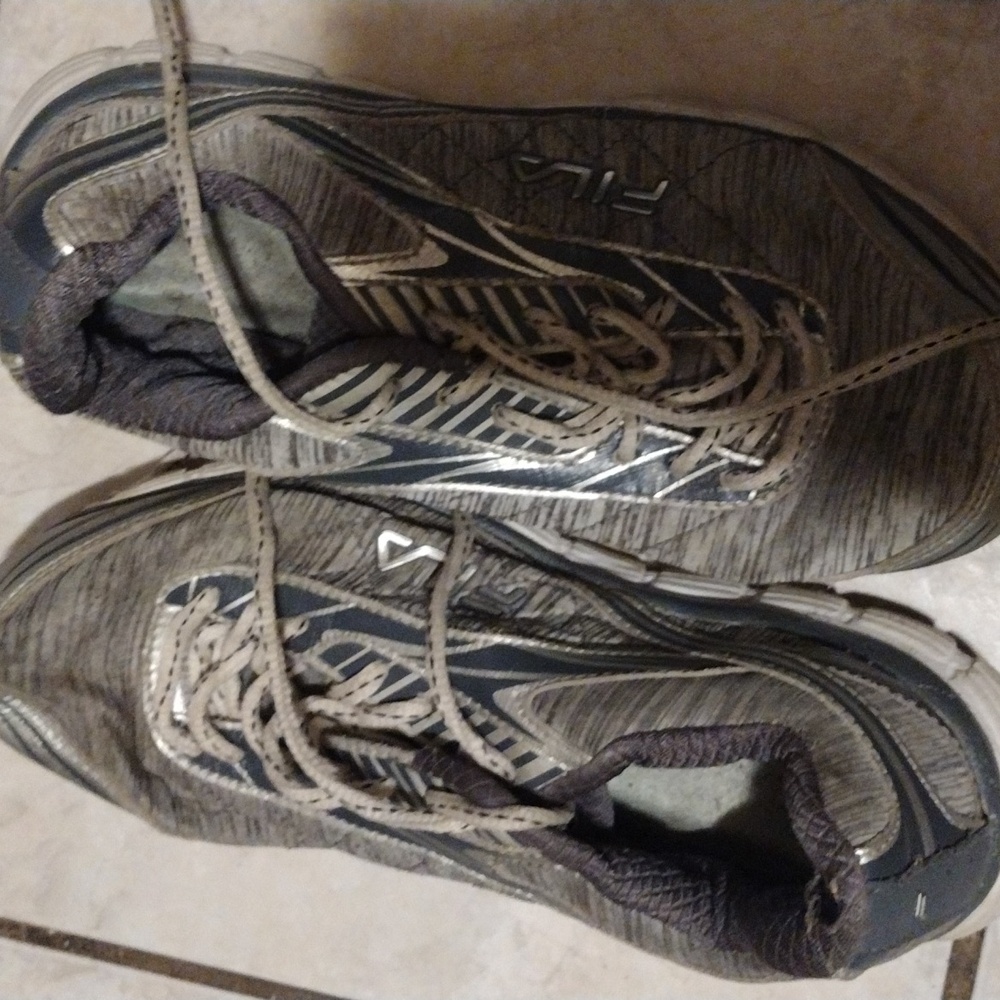 Women's slightly used need cleaning that's it .they were put in storage
